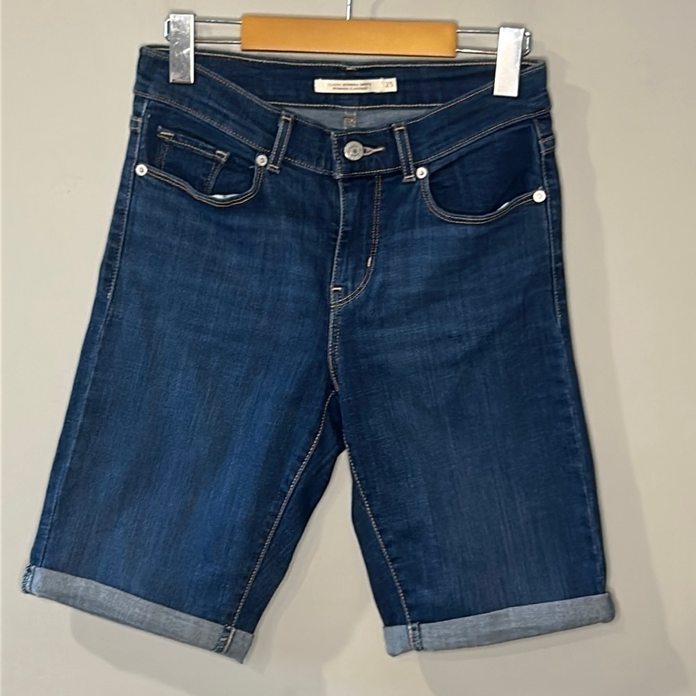 Levi's Classic Bermuda Short Blue Denim Women's Size 25